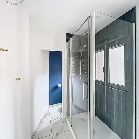 Familial De Luxe Face Nausicaa & Apartment *